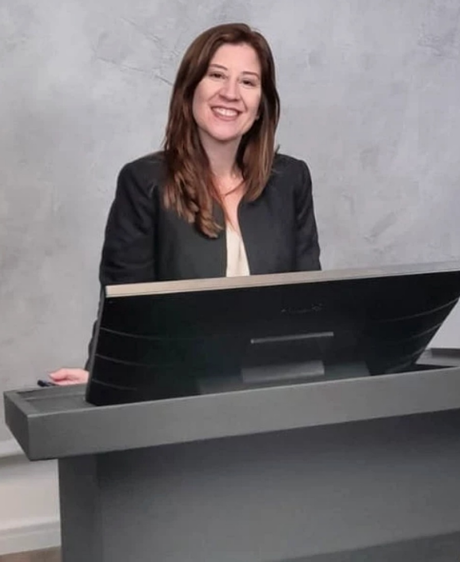 Dra. Kelly Castilho